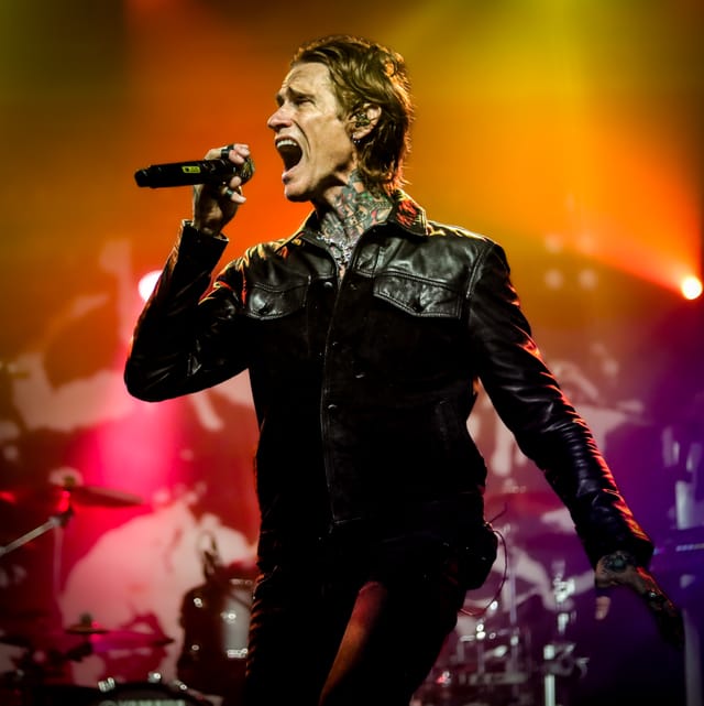 Buckcherry gallery image 5