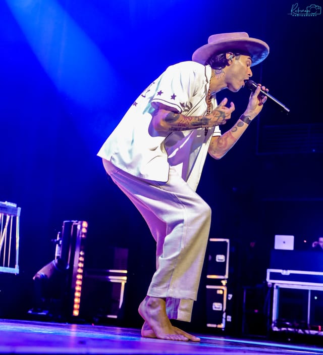 Niko Moon gallery image 5